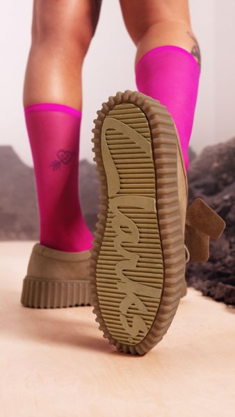 WOMENS Torhill Bee Light Tan Nubuck Moccasins - Image 8