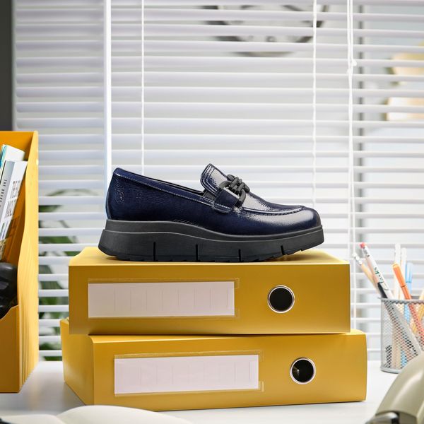 Womens Loriini Izzy Navy Patent Loafers - Image 4