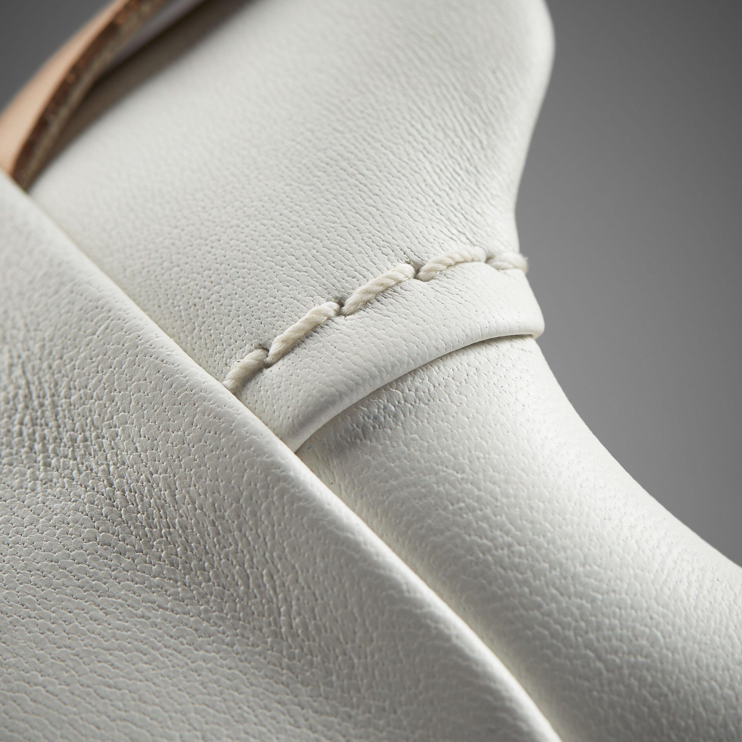 Hollyhock Walk Off White Leather - Image 8
