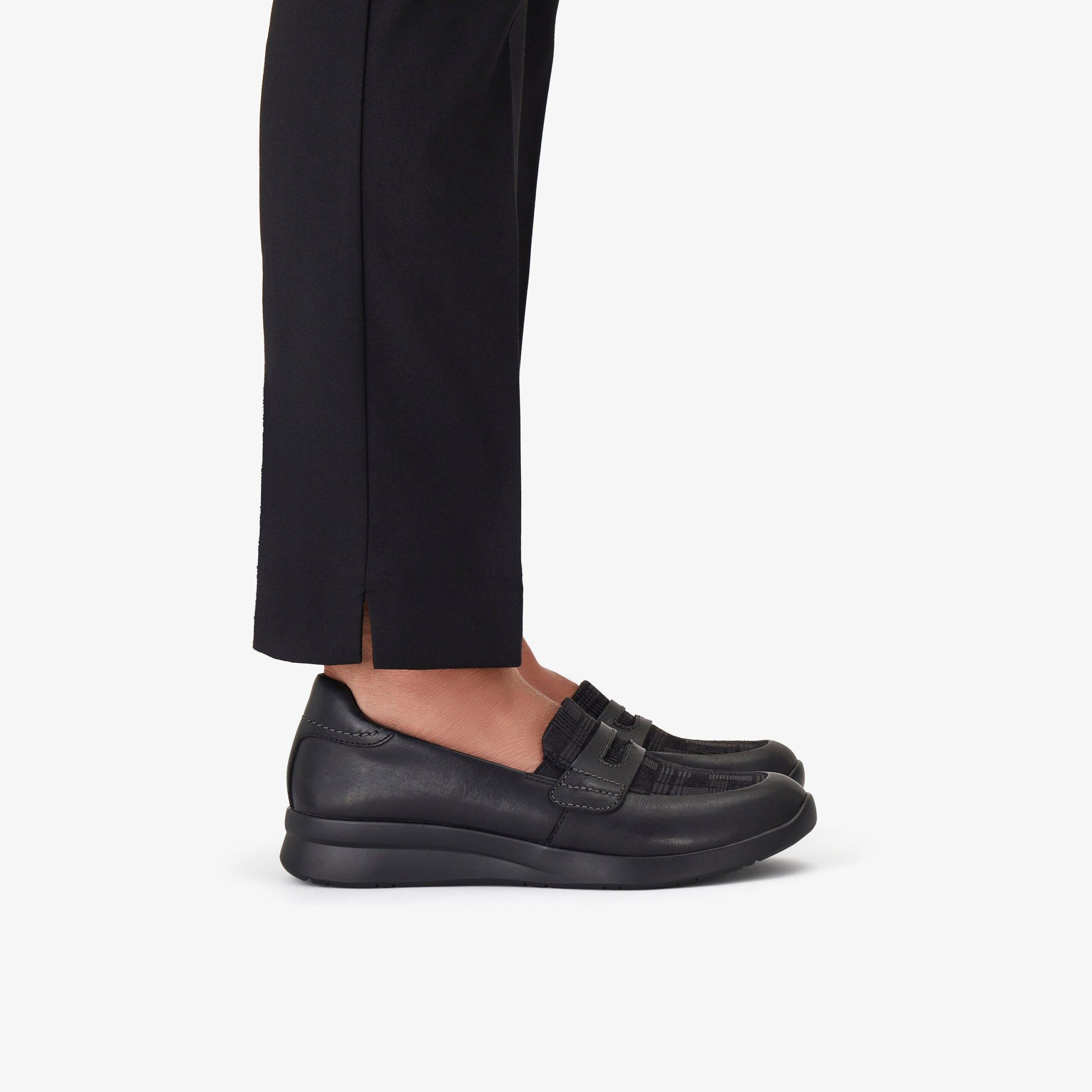 Ellowyn Penny Black Leather - Image 2