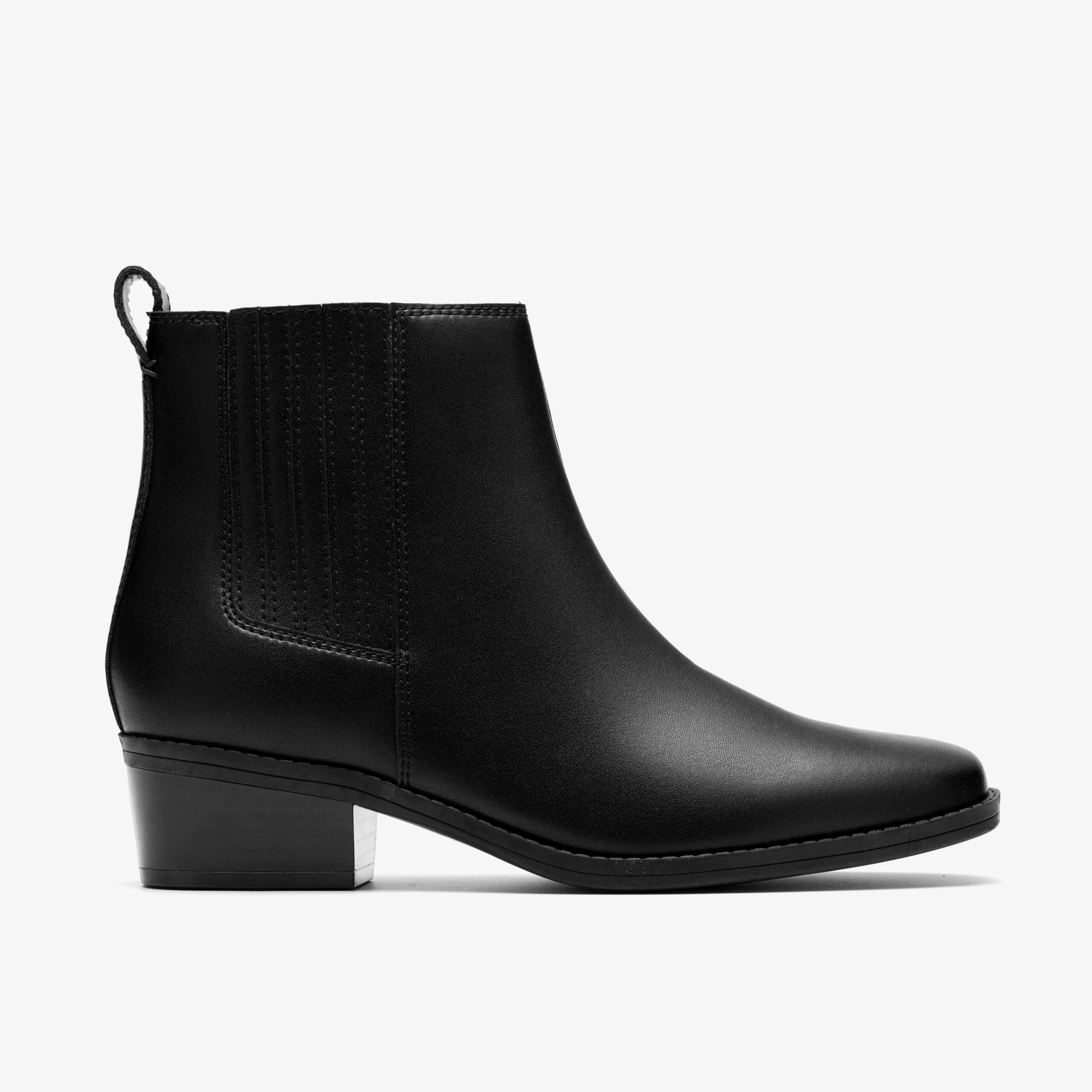 Danyelle Skip Black Leather