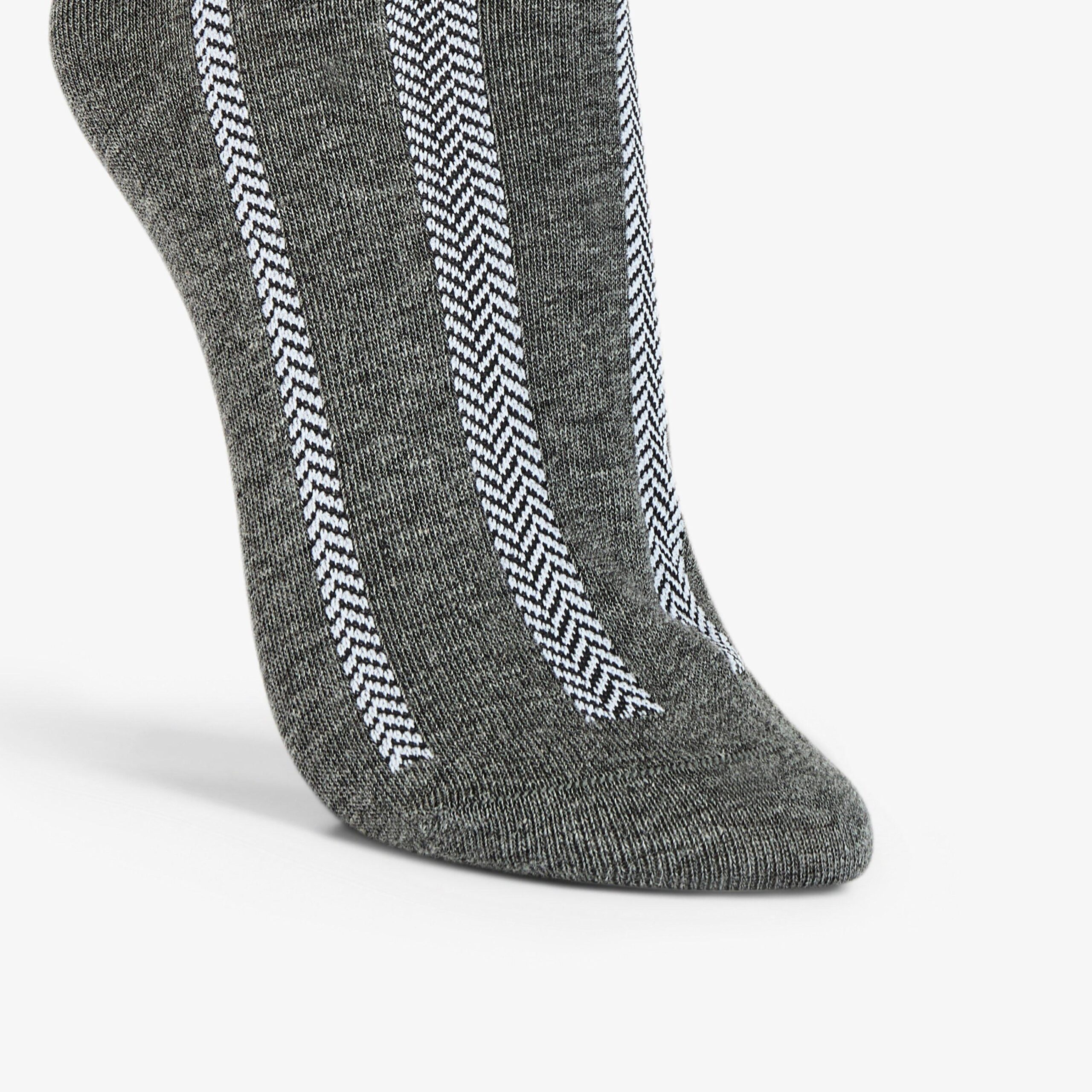 Vertical Zigzag Crew Charcoal - Image 3